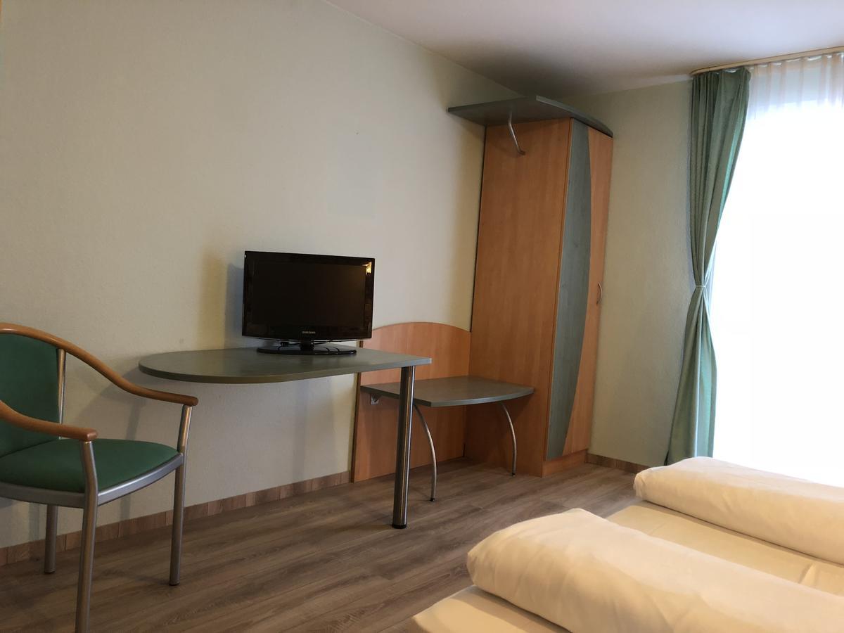 Hegaustern Guest House เอนเงน ภายนอก รูปภาพ